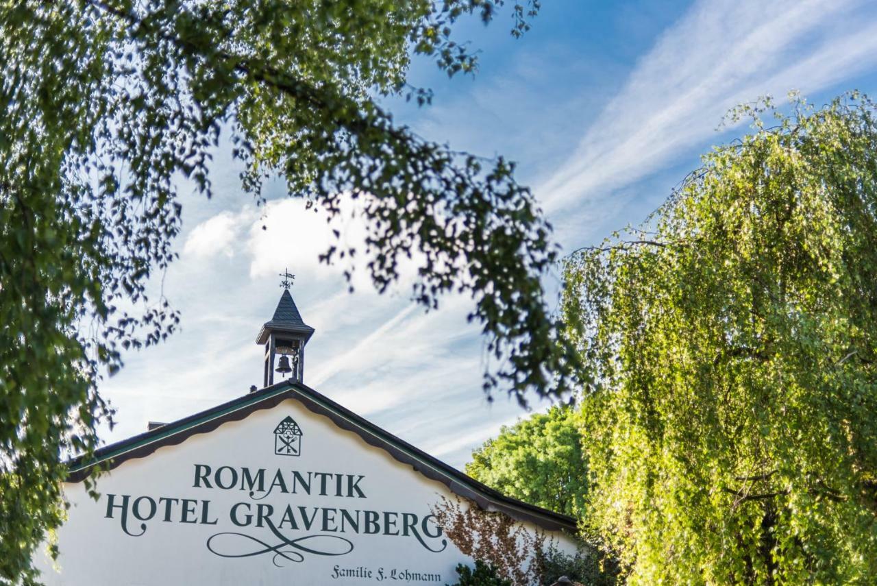 Lohmann's Romantik Hotel Gravenberg Langenfeld  Bagian luar foto